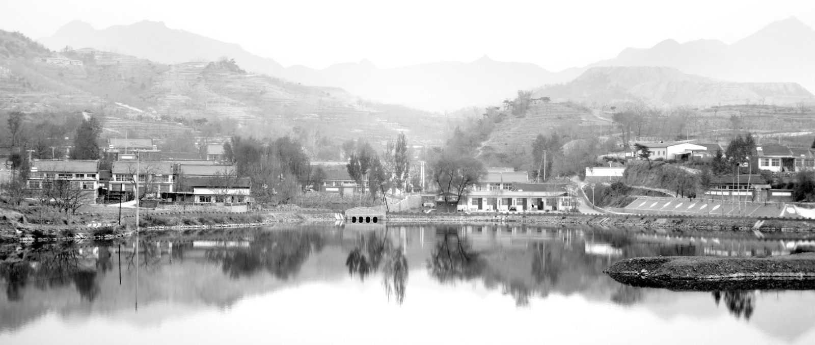 山村新貌.jpg