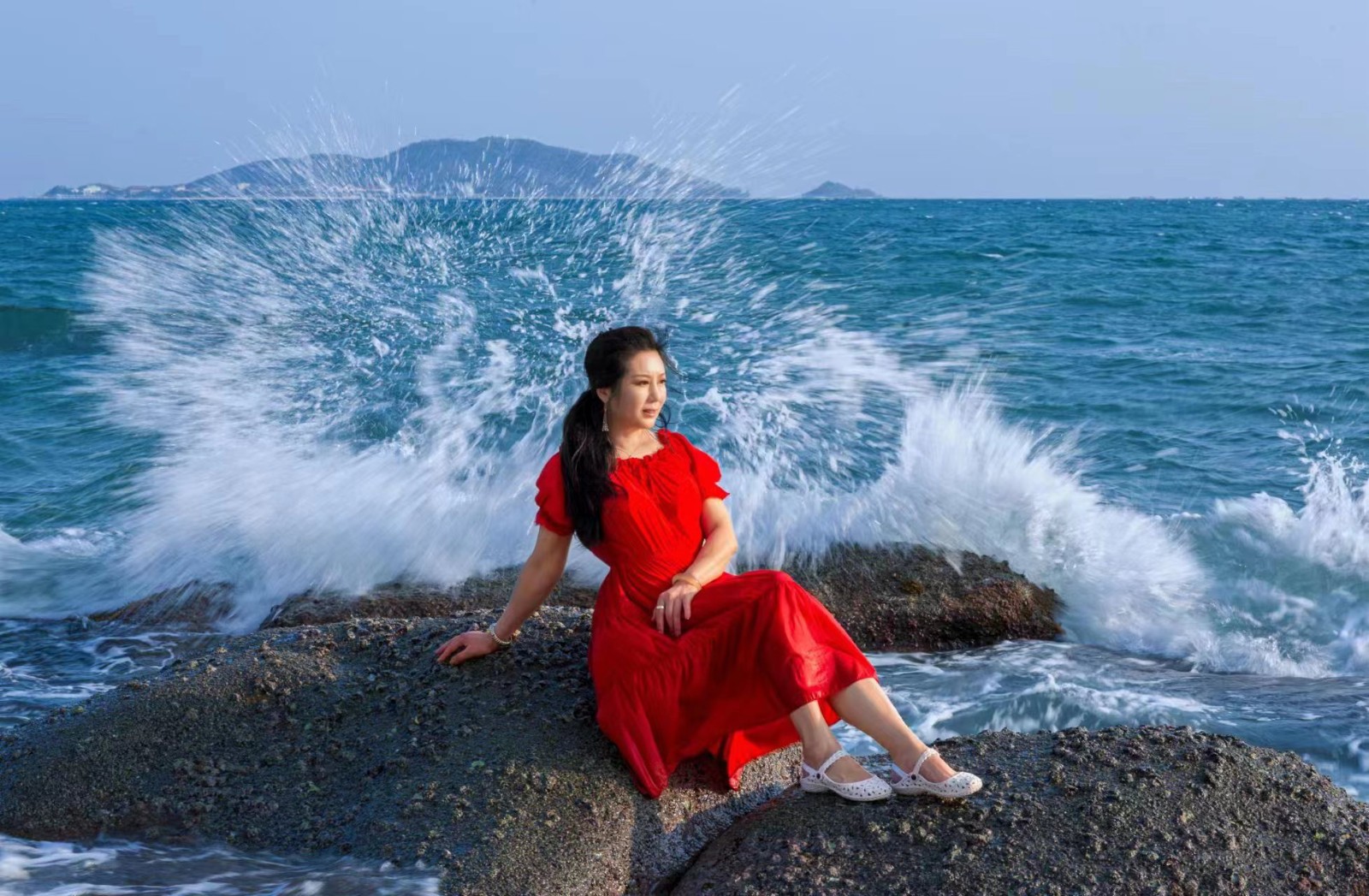 《我和浪花》.jpg