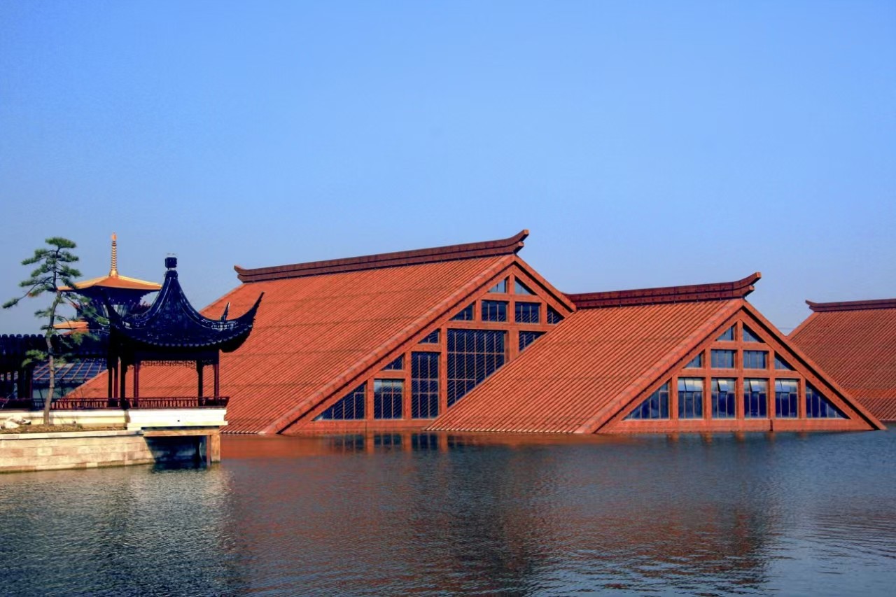 《水中房》.jpg