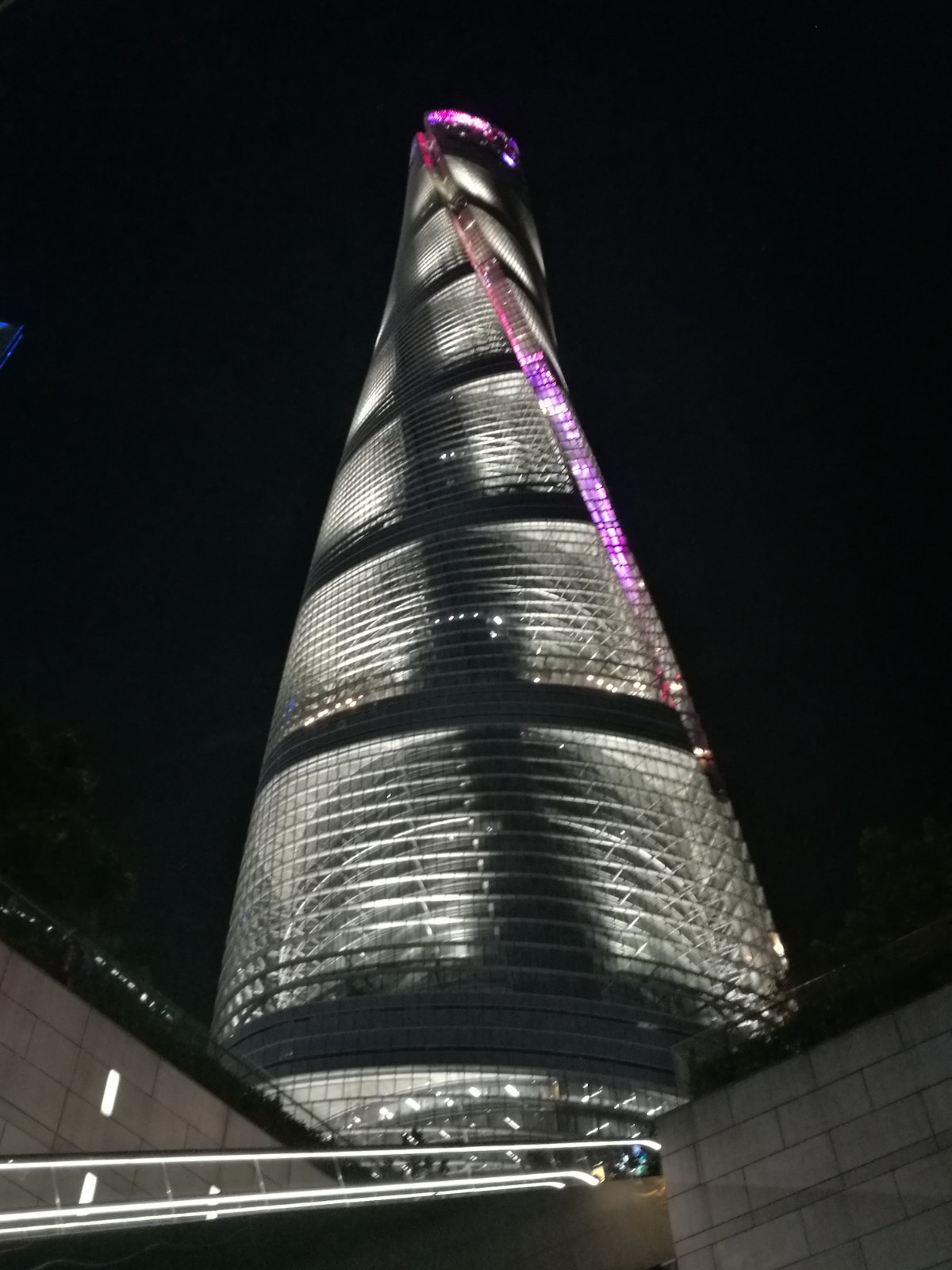 夜空下.jpg